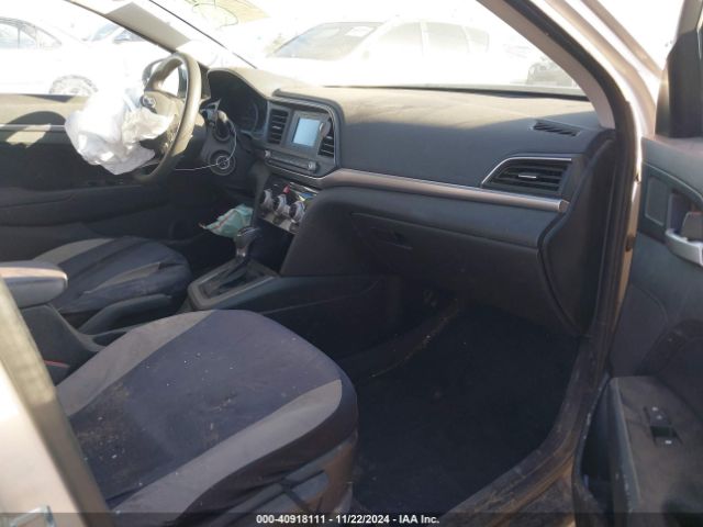 Photo 4 VIN: KMHD74LF3KU853133 - HYUNDAI ELANTRA 