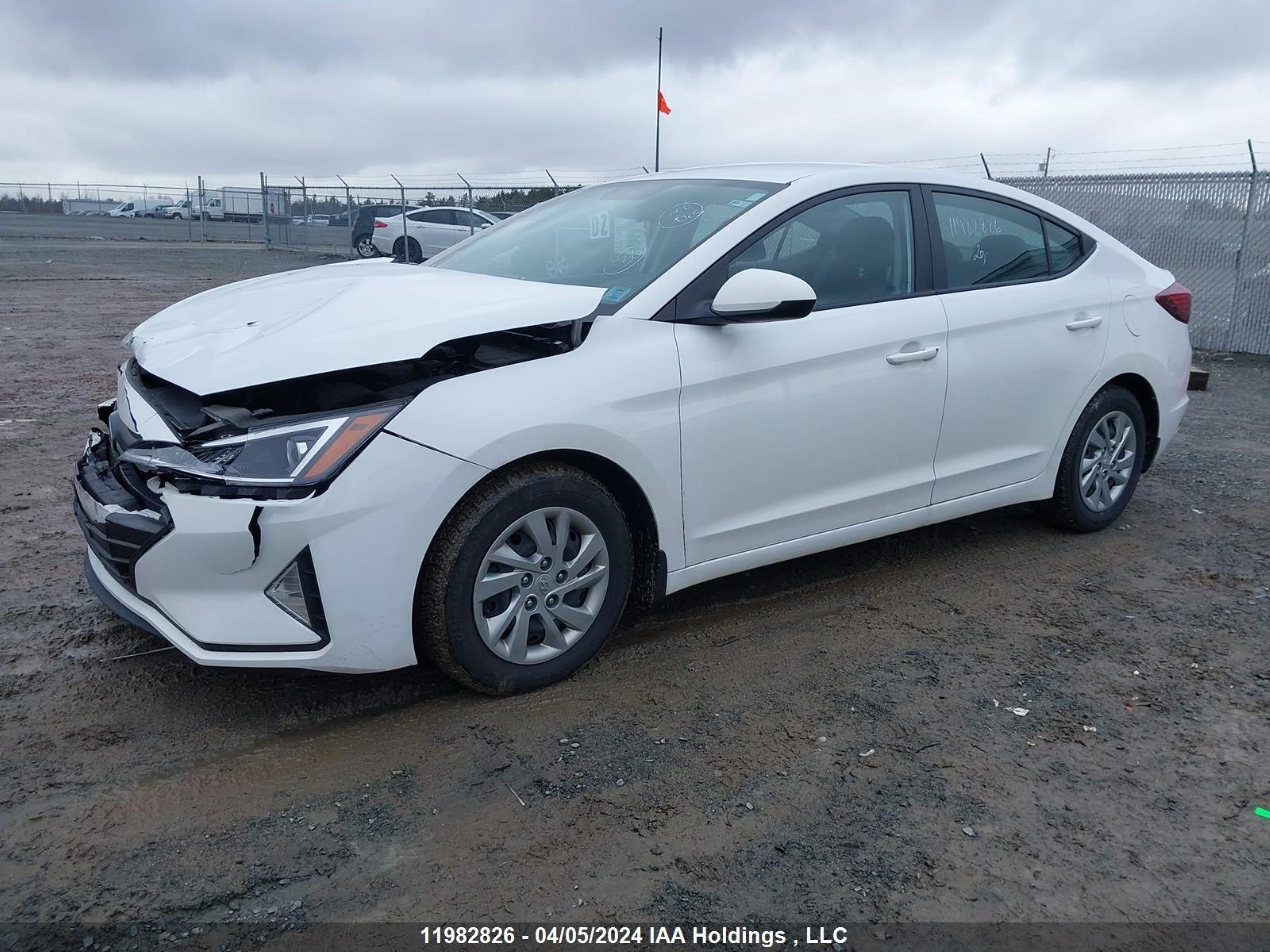 Photo 1 VIN: KMHD74LF3LU940676 - HYUNDAI ELANTRA 