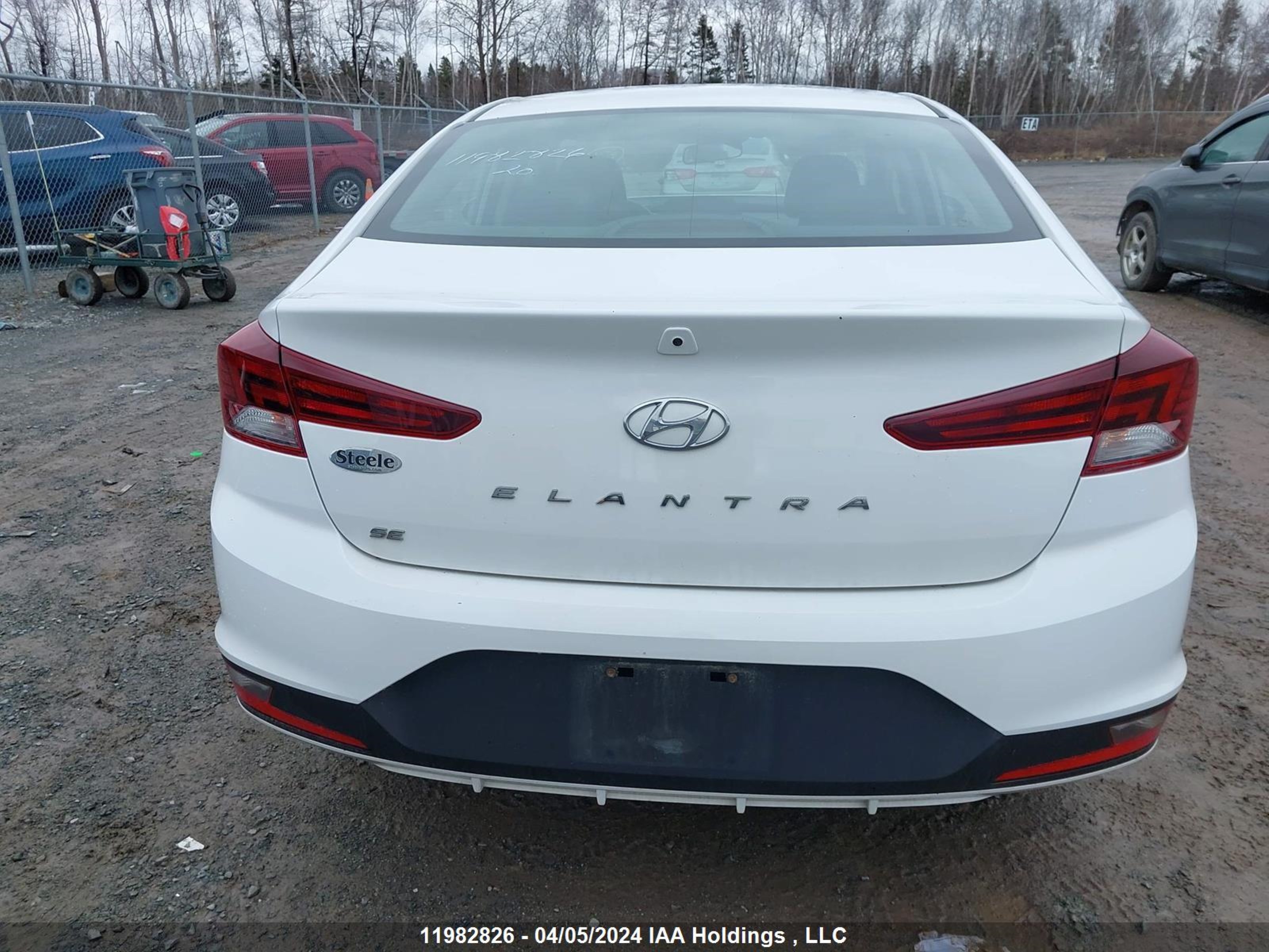 Photo 15 VIN: KMHD74LF3LU940676 - HYUNDAI ELANTRA 