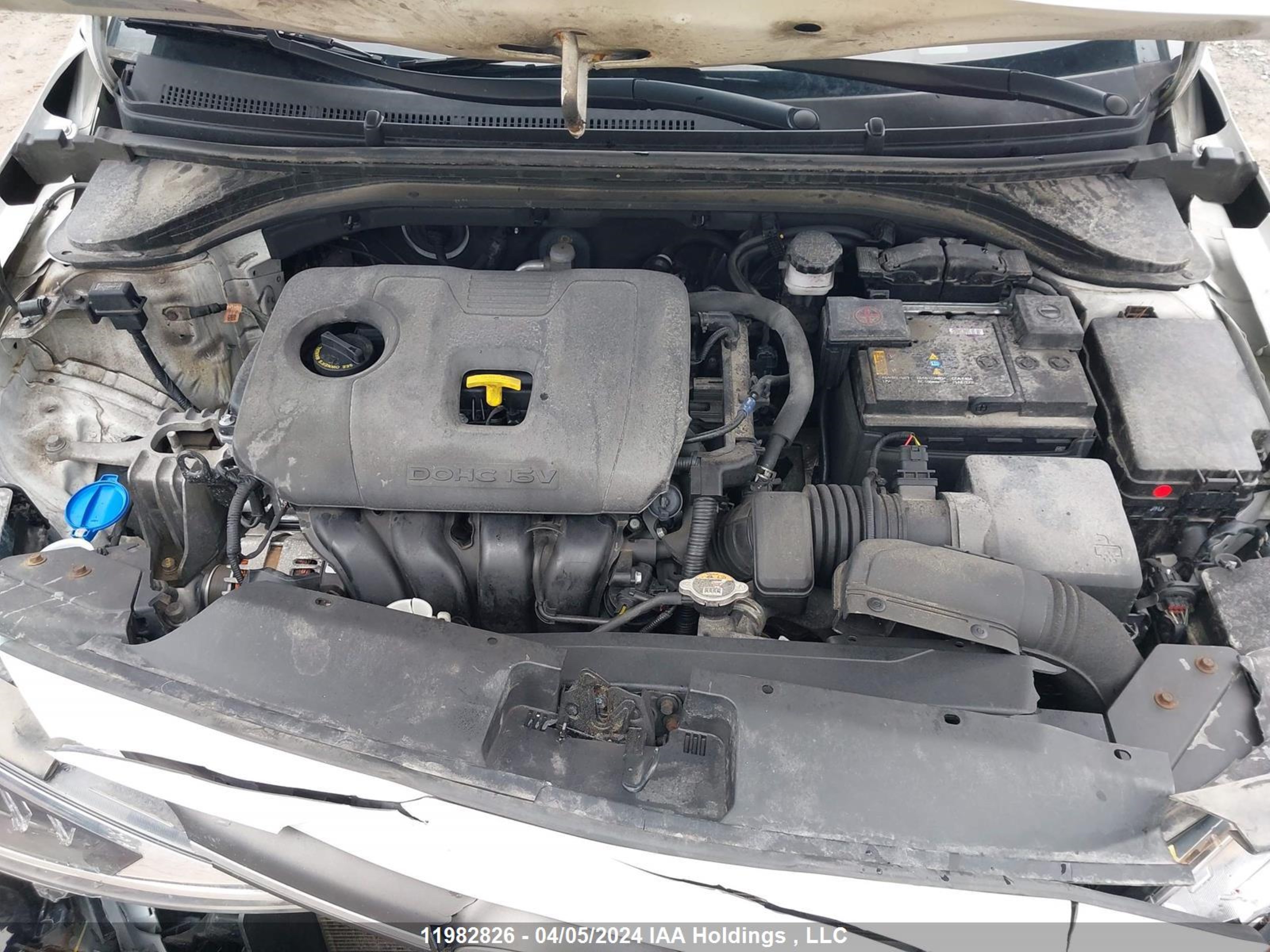 Photo 9 VIN: KMHD74LF3LU940676 - HYUNDAI ELANTRA 