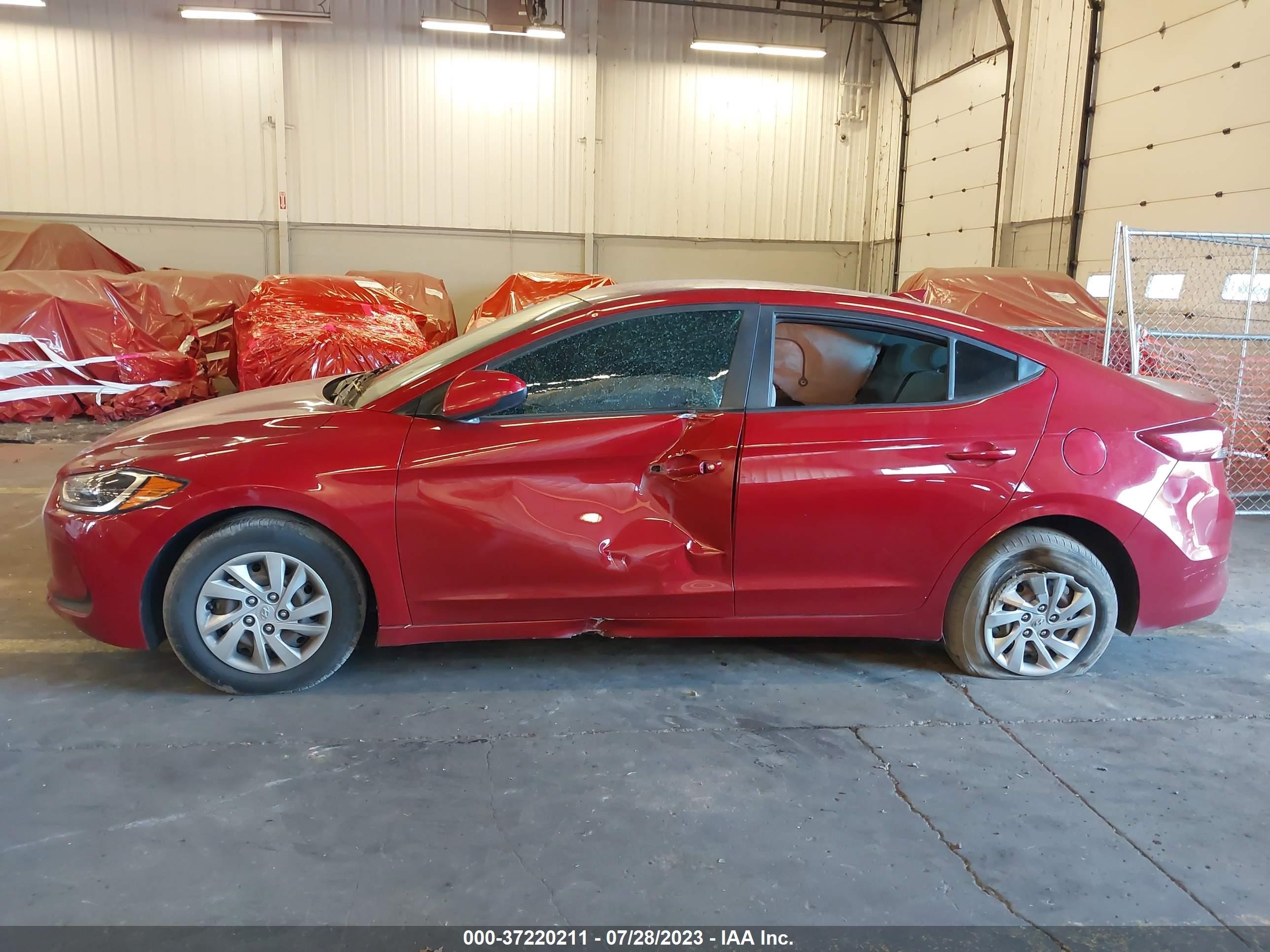 Photo 13 VIN: KMHD74LF4HU083324 - HYUNDAI ELANTRA 