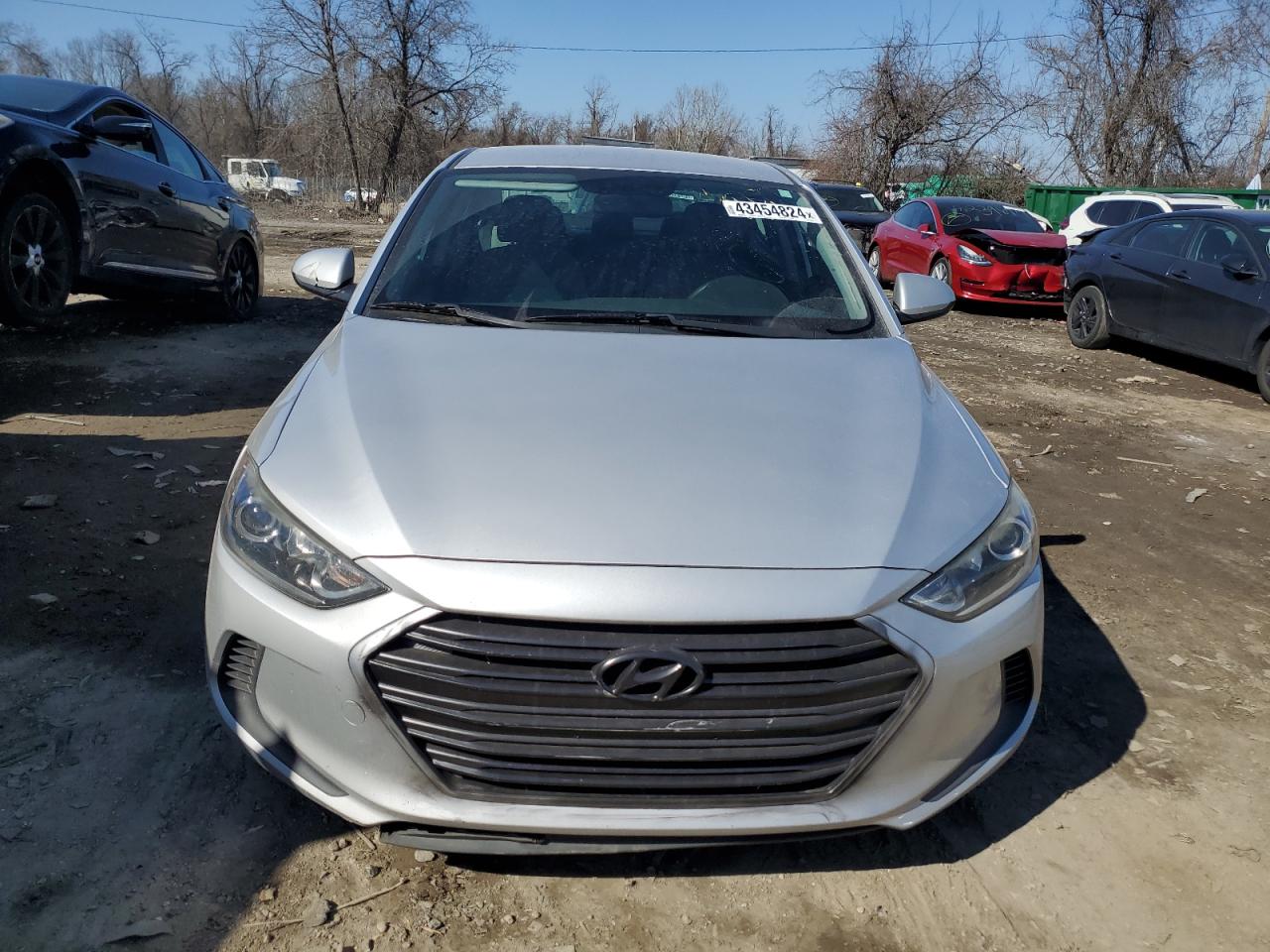 Photo 4 VIN: KMHD74LF4HU108500 - HYUNDAI ELANTRA 