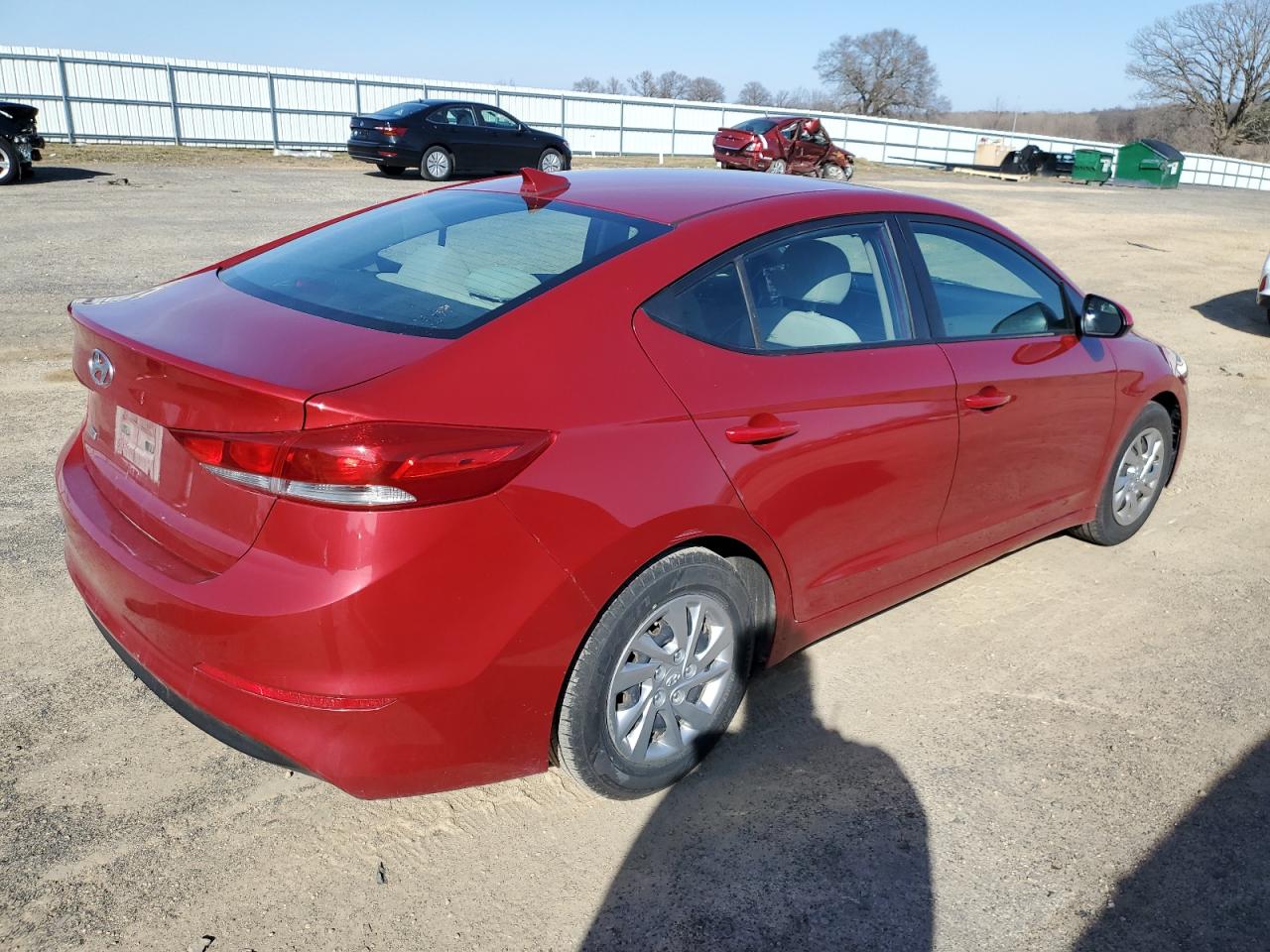 Photo 2 VIN: KMHD74LF4HU114281 - HYUNDAI ELANTRA 