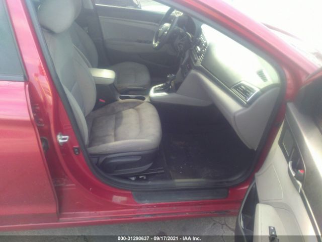 Photo 4 VIN: KMHD74LF4HU370811 - HYUNDAI ELANTRA 