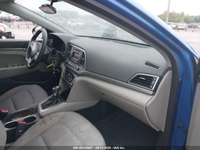 Photo 4 VIN: KMHD74LF4HU421899 - HYUNDAI ELANTRA 