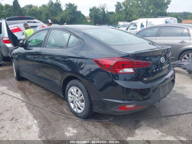 Photo 2 VIN: KMHD74LF4KU821324 - HYUNDAI ELANTRA 