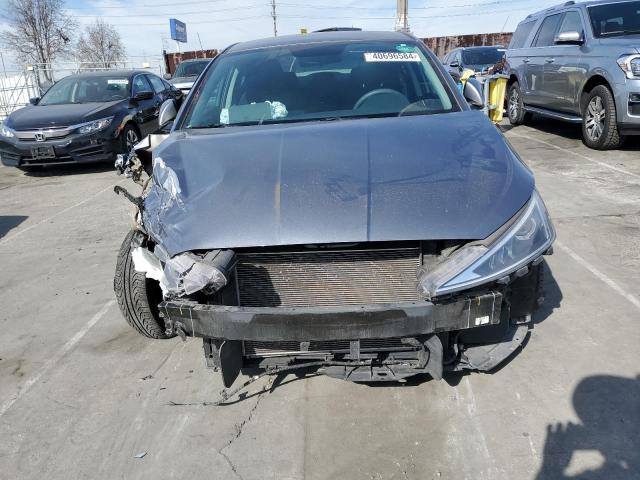 Photo 4 VIN: KMHD74LF4KU827933 - HYUNDAI ELANTRA 