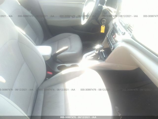 Photo 4 VIN: KMHD74LF5HU096342 - HYUNDAI ELANTRA 