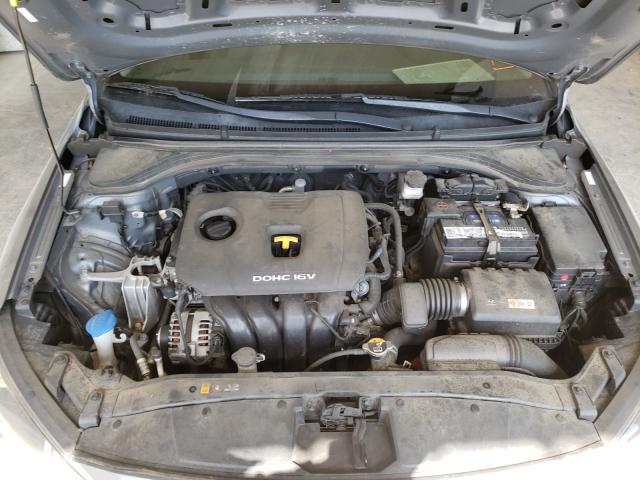 Photo 6 VIN: KMHD74LF5HU118405 - HYUNDAI ELANTRA SE 