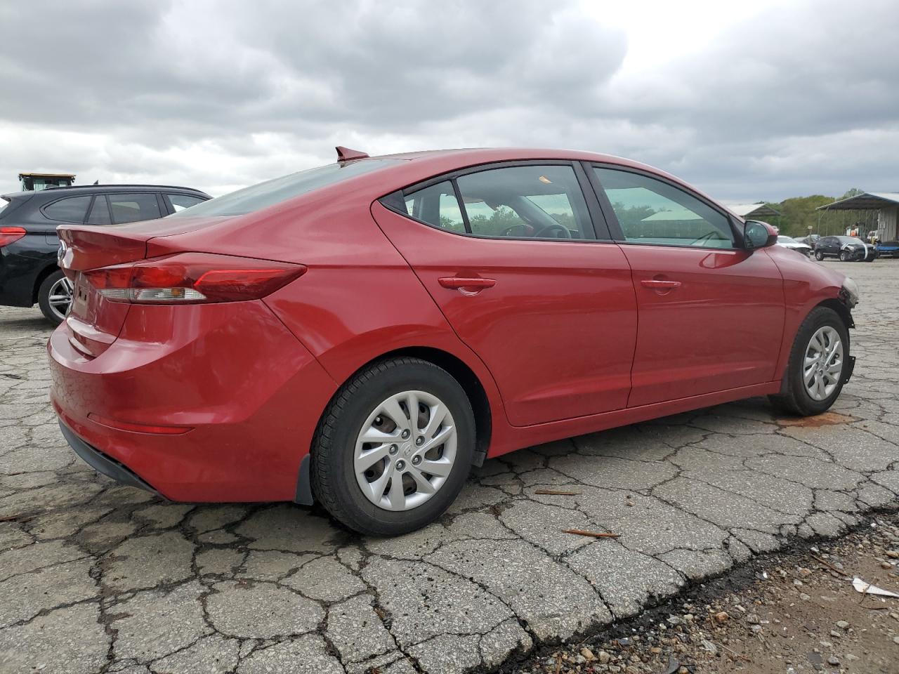 Photo 2 VIN: KMHD74LF5HU367593 - HYUNDAI ELANTRA 