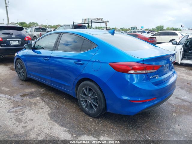 Photo 2 VIN: KMHD74LF5HU395880 - HYUNDAI ELANTRA 