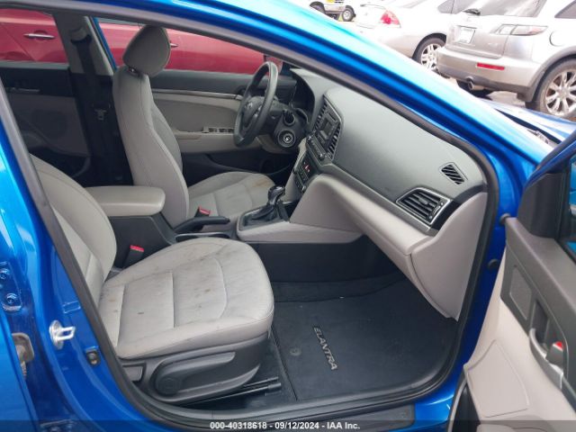 Photo 4 VIN: KMHD74LF5HU395880 - HYUNDAI ELANTRA 