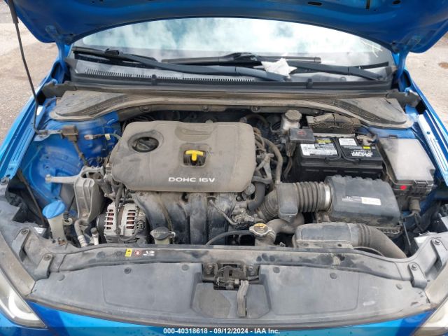 Photo 9 VIN: KMHD74LF5HU395880 - HYUNDAI ELANTRA 