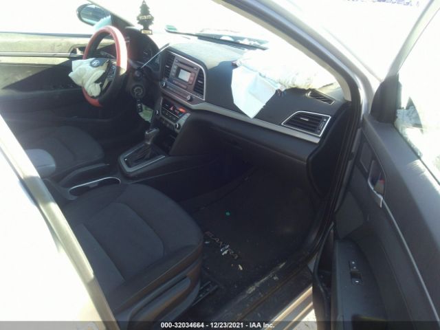 Photo 4 VIN: KMHD74LF5JU470356 - HYUNDAI ELANTRA 