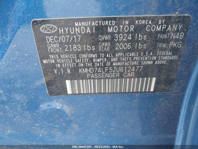 Photo 8 VIN: KMHD74LF5JU612477 - HYUNDAI ELANTRA 