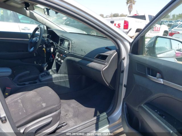 Photo 4 VIN: KMHD74LF5LU929601 - HYUNDAI ELANTRA 