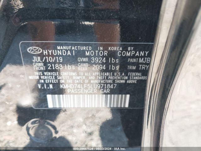 Photo 8 VIN: KMHD74LF5LU971847 - HYUNDAI ELANTRA 