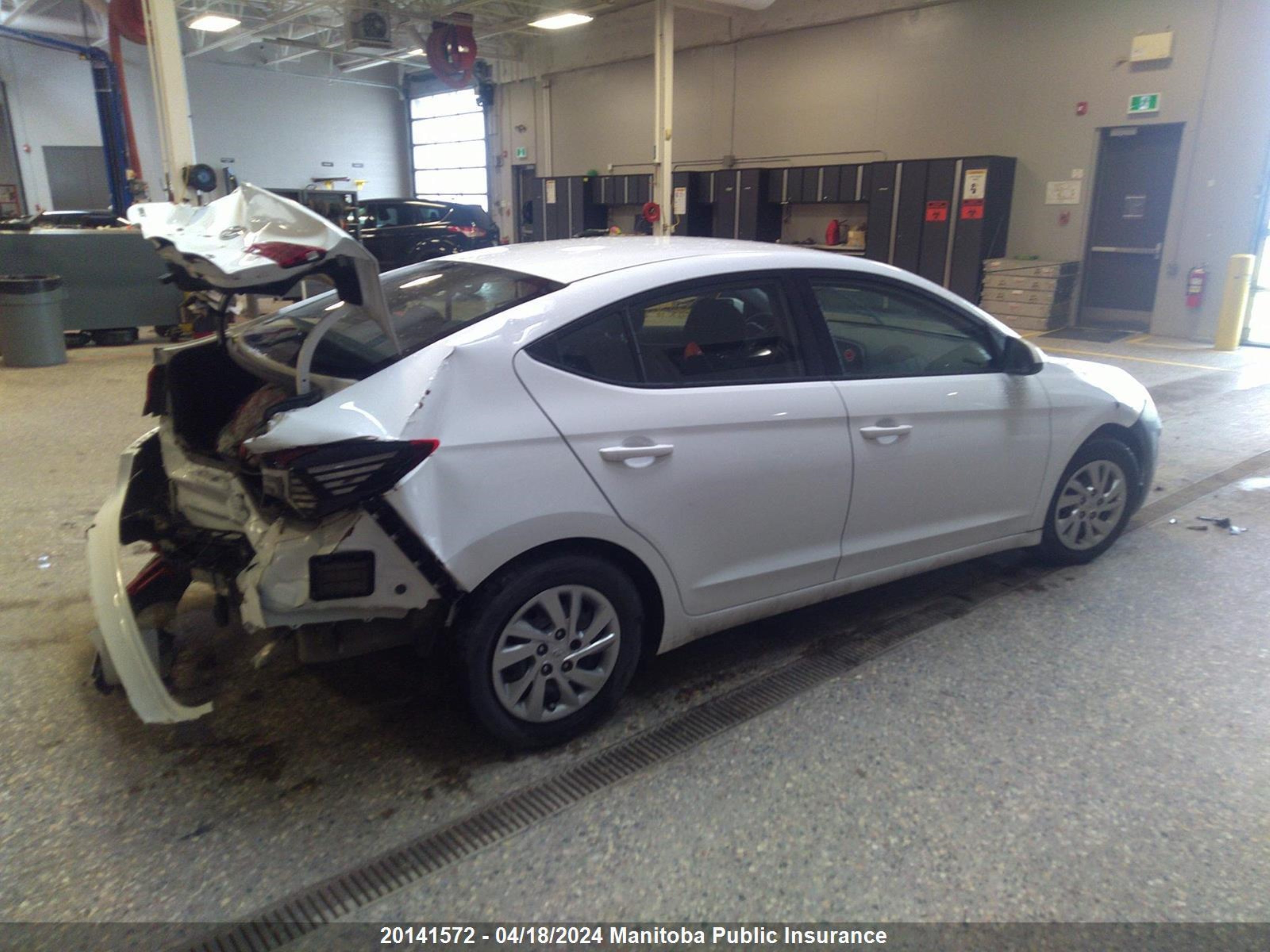 Photo 12 VIN: KMHD74LF5LU976515 - HYUNDAI ELANTRA 