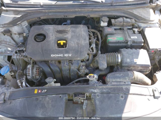 Photo 9 VIN: KMHD74LF6HU082997 - HYUNDAI ELANTRA 