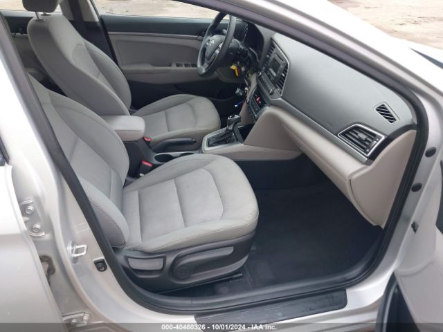 Photo 4 VIN: KMHD74LF6HU113133 - HYUNDAI ELANTRA 