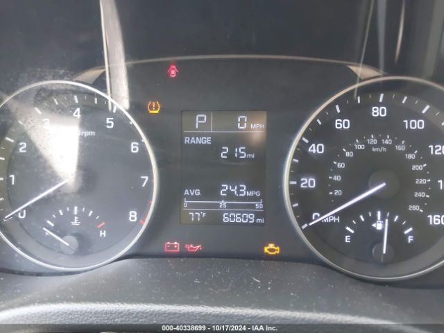 Photo 6 VIN: KMHD74LF6HU117649 - HYUNDAI ELANTRA 