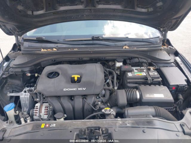 Photo 9 VIN: KMHD74LF6HU117649 - HYUNDAI ELANTRA 