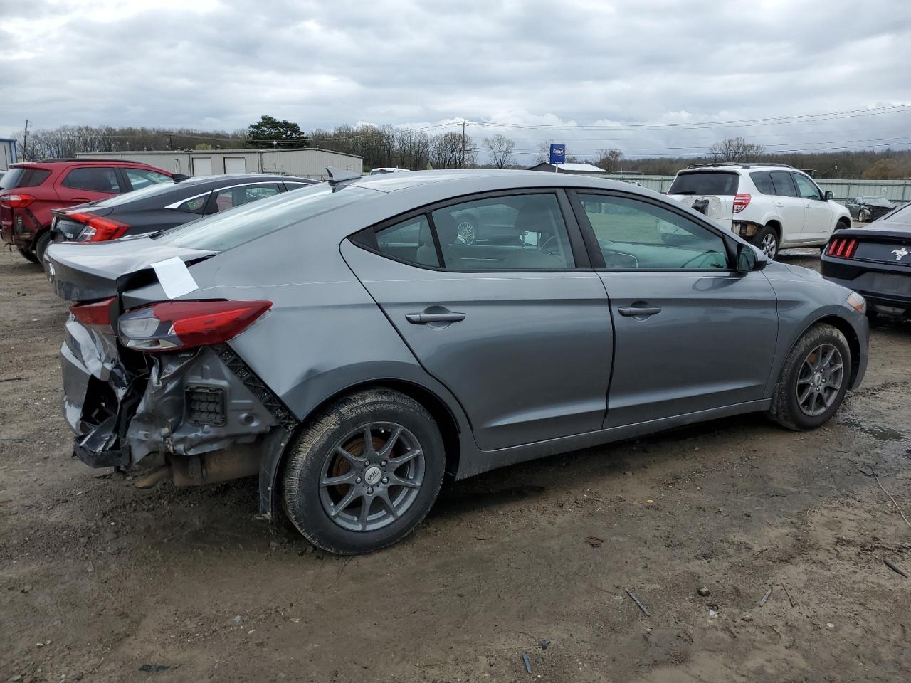 Photo 2 VIN: KMHD74LF6HU154264 - HYUNDAI ELANTRA 