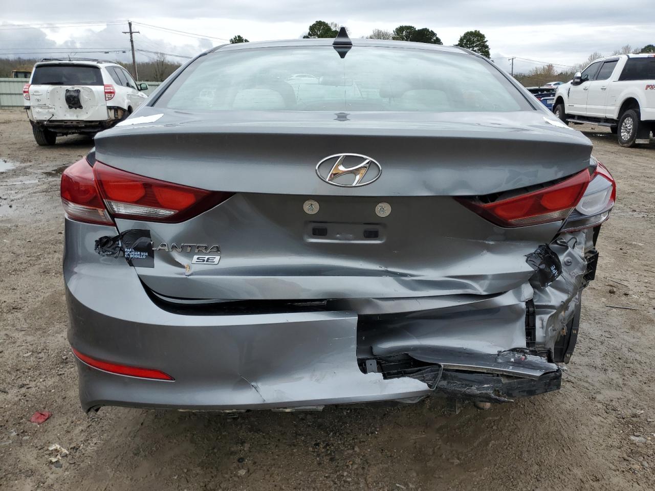 Photo 5 VIN: KMHD74LF6HU154264 - HYUNDAI ELANTRA 