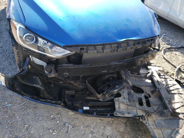 Photo 8 VIN: KMHD74LF6HU367490 - HYUNDAI ELANTRA 