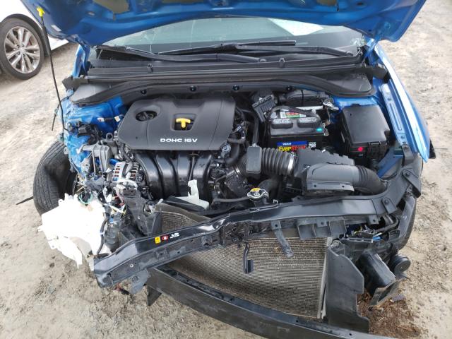 Photo 6 VIN: KMHD74LF6HU395886 - HYUNDAI ELANTRA SE 