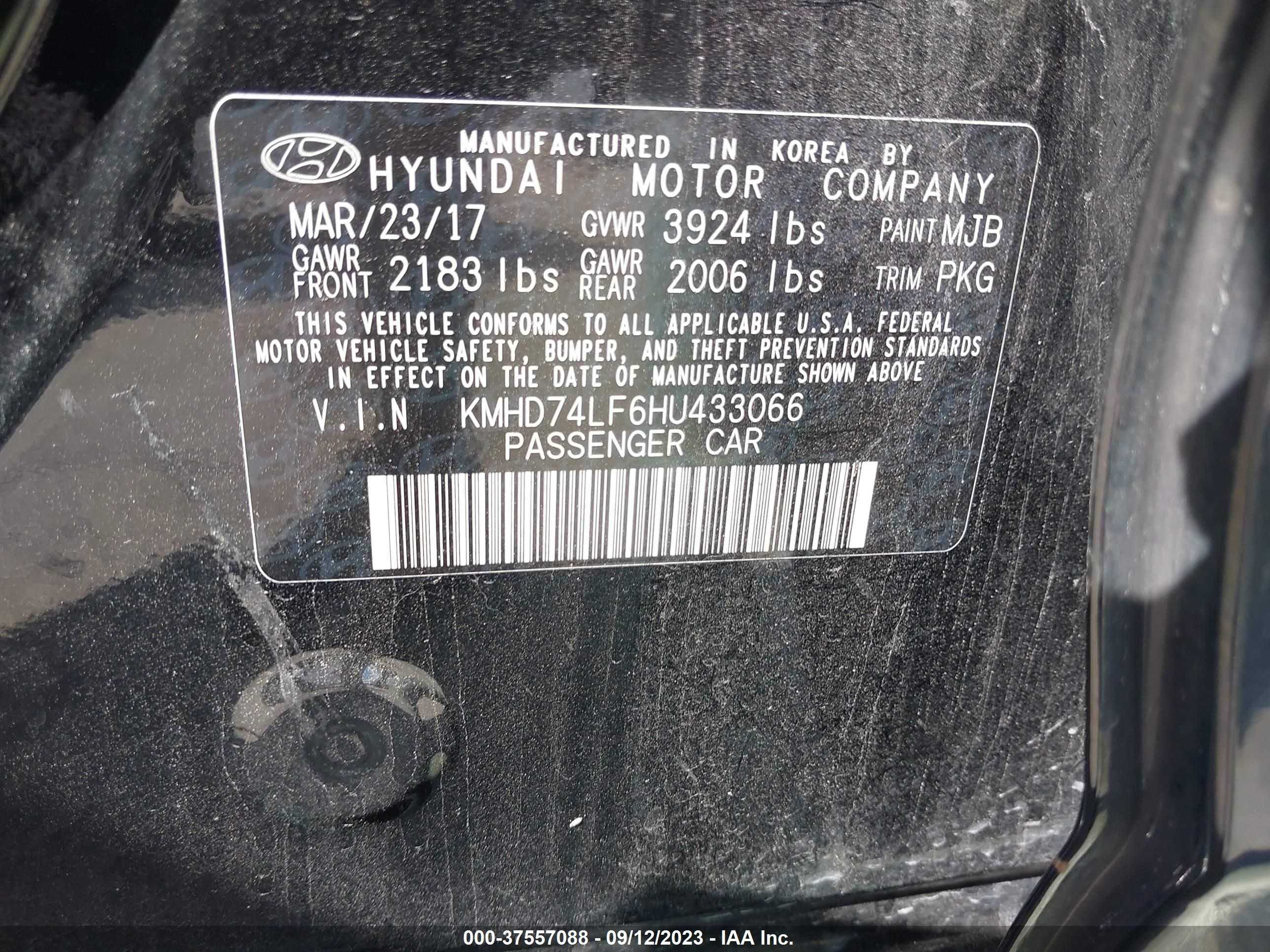 Photo 8 VIN: KMHD74LF6HU433066 - HYUNDAI ELANTRA 