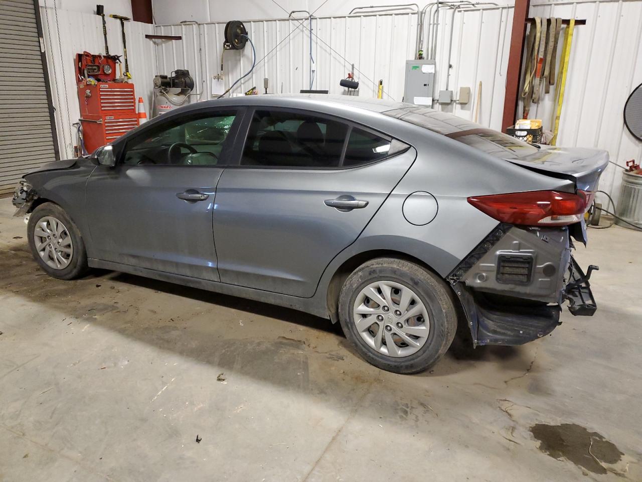 Photo 1 VIN: KMHD74LF6JU481334 - HYUNDAI ELANTRA 