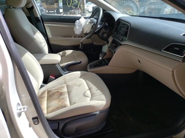 Photo 4 VIN: KMHD74LF6JU666256 - HYUNDAI ELANTRA 