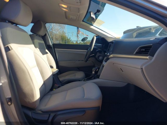 Photo 4 VIN: KMHD74LF6KU777634 - HYUNDAI ELANTRA 