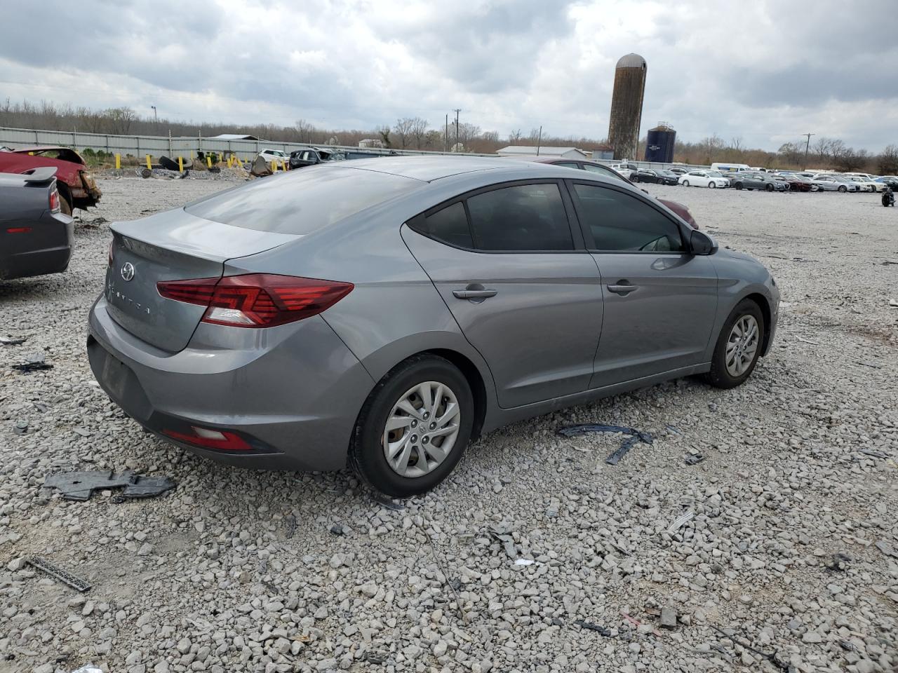 Photo 2 VIN: KMHD74LF6KU777679 - HYUNDAI ELANTRA 