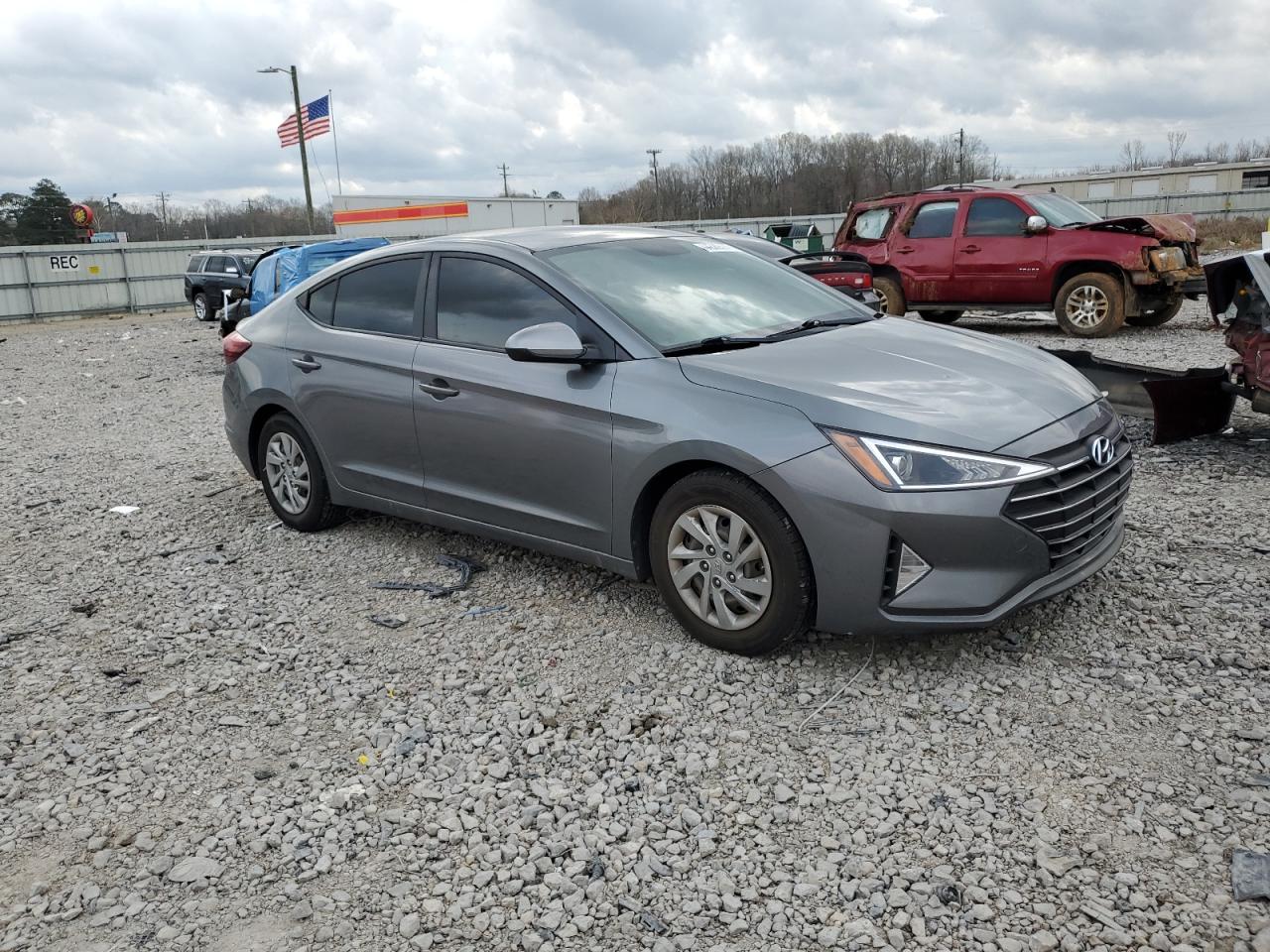 Photo 3 VIN: KMHD74LF6KU777679 - HYUNDAI ELANTRA 