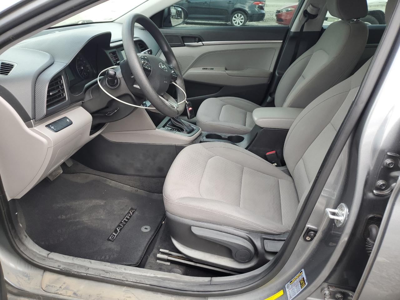 Photo 6 VIN: KMHD74LF6KU777679 - HYUNDAI ELANTRA 