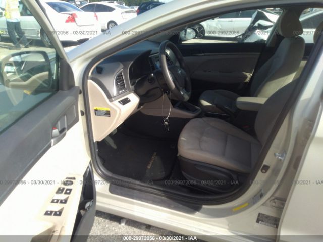 Photo 4 VIN: KMHD74LF7HU090140 - HYUNDAI ELANTRA 