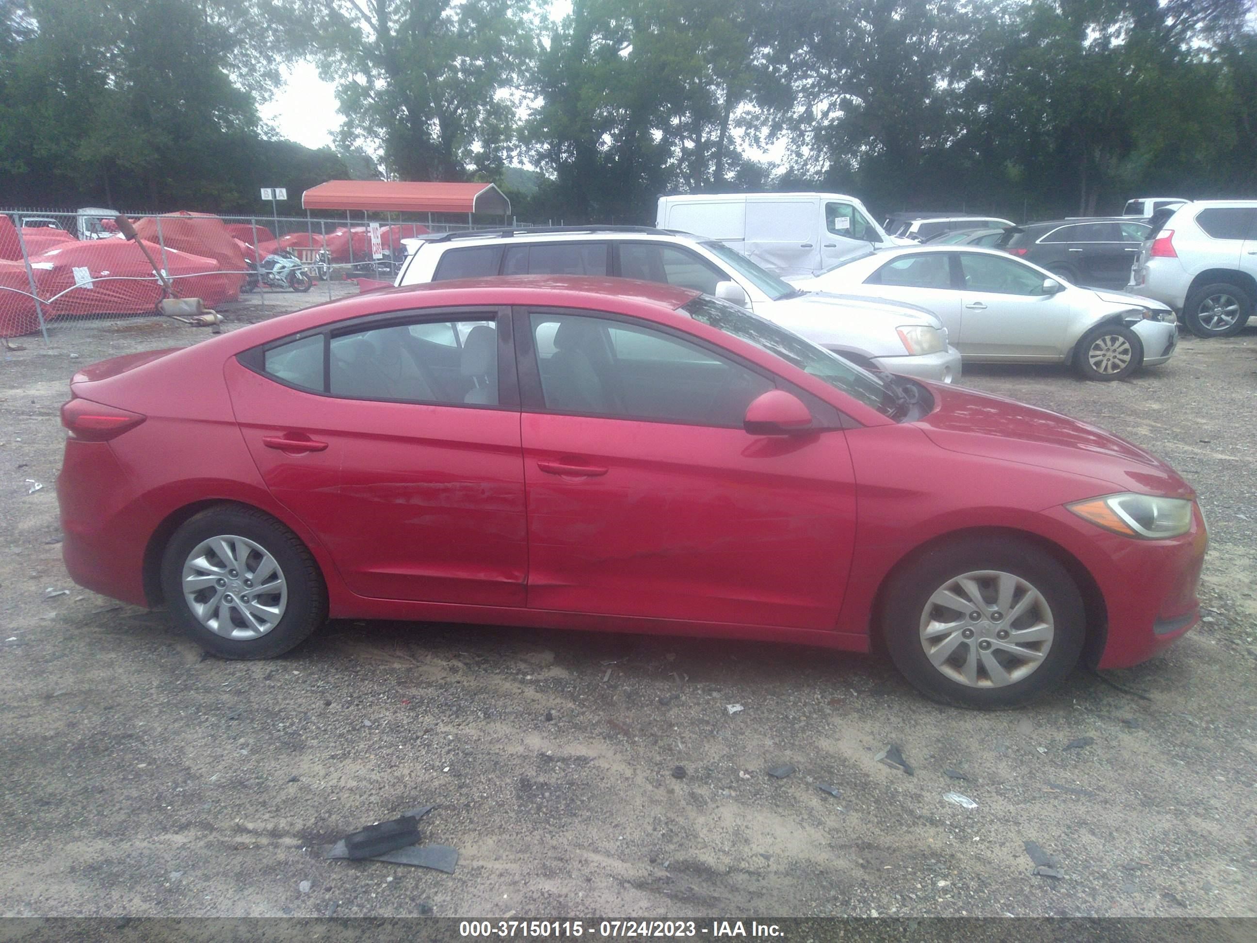 Photo 11 VIN: KMHD74LF7HU111021 - HYUNDAI ELANTRA 