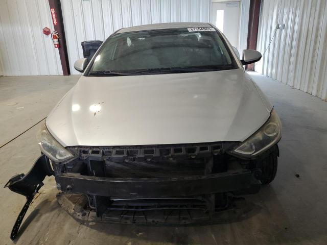 Photo 4 VIN: KMHD74LF7HU120060 - HYUNDAI ELANTRA SE 