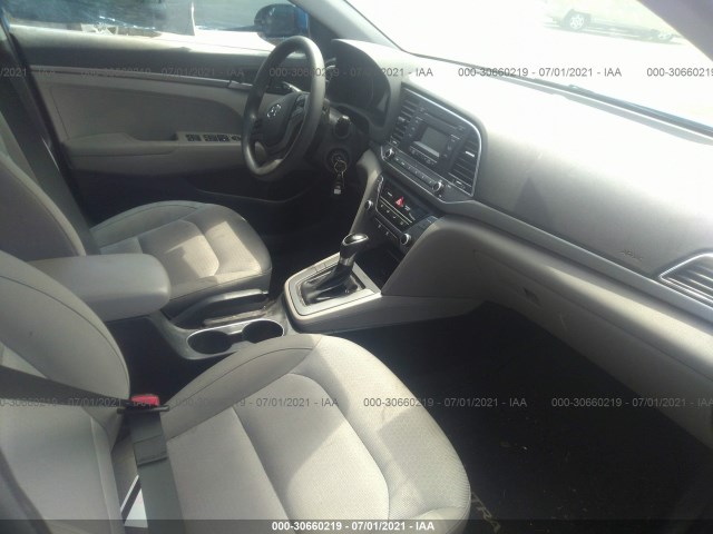 Photo 4 VIN: KMHD74LF7HU368664 - HYUNDAI ELANTRA 