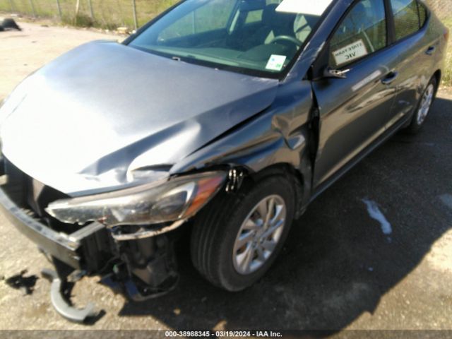 Photo 5 VIN: KMHD74LF7HU394715 - HYUNDAI ELANTRA 