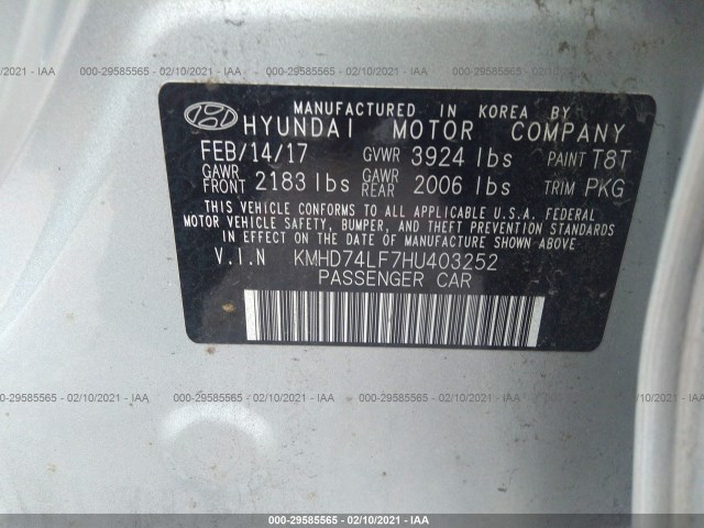 Photo 8 VIN: KMHD74LF7HU403252 - HYUNDAI ELANTRA 