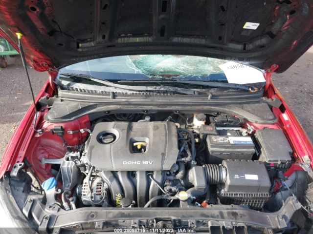 Photo 9 VIN: KMHD74LF7HU421718 - HYUNDAI ELANTRA 