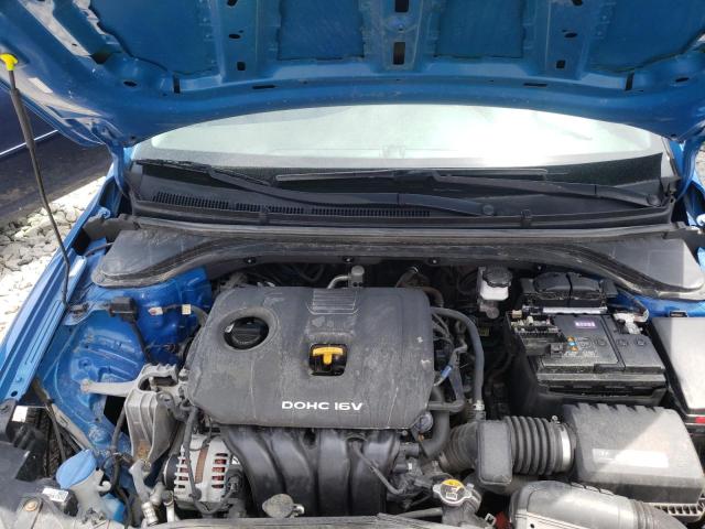 Photo 6 VIN: KMHD74LF7HU423470 - HYUNDAI ELANTRA SE 