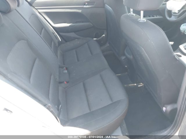 Photo 7 VIN: KMHD74LF7JU504300 - HYUNDAI ELANTRA 