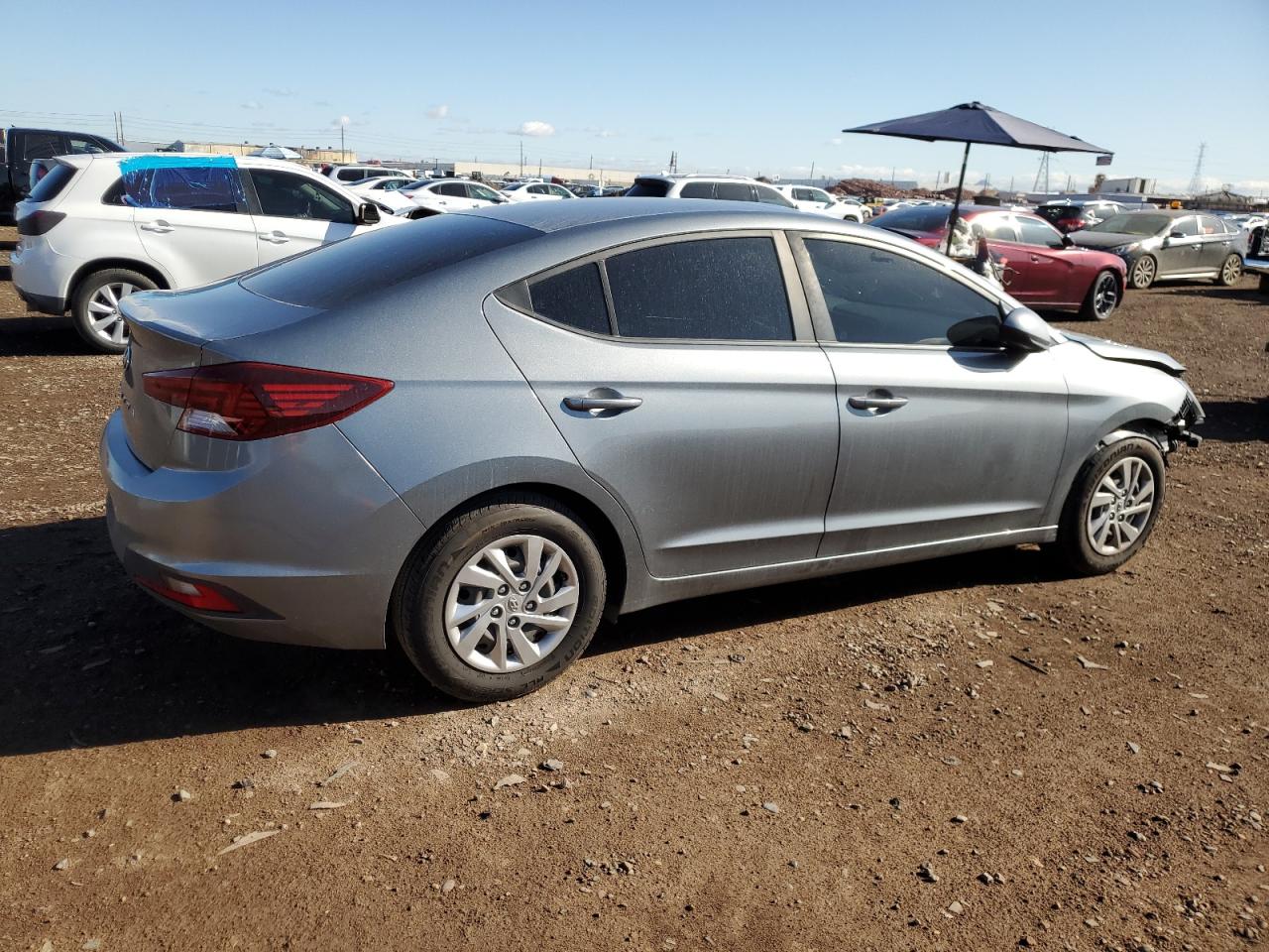 Photo 2 VIN: KMHD74LF7KU758221 - HYUNDAI ELANTRA 