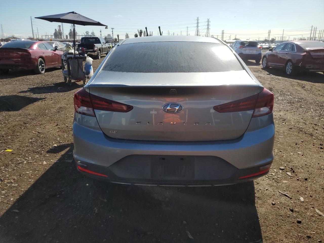 Photo 5 VIN: KMHD74LF7KU758221 - HYUNDAI ELANTRA 