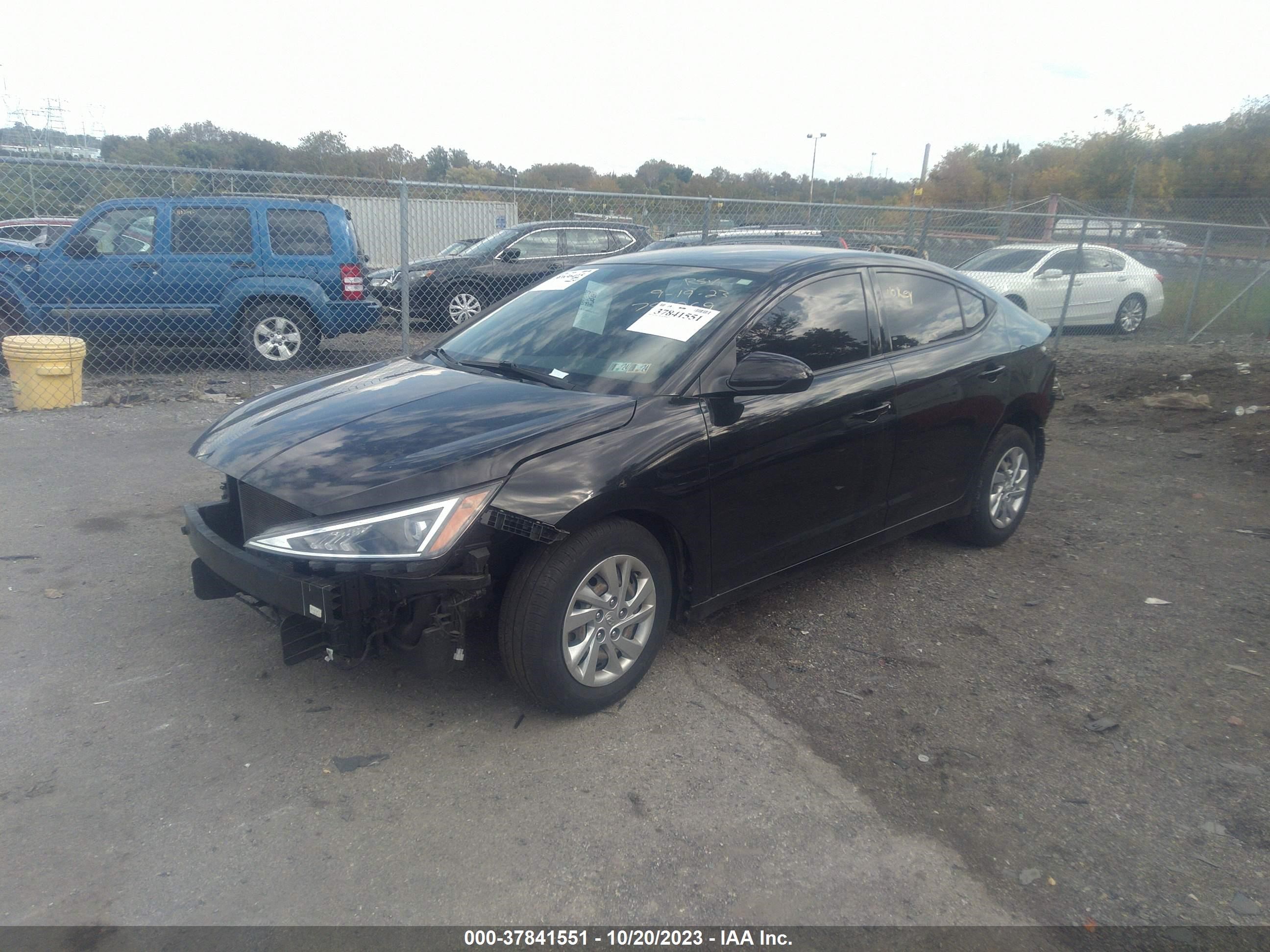 Photo 1 VIN: KMHD74LF7KU781269 - HYUNDAI ELANTRA 