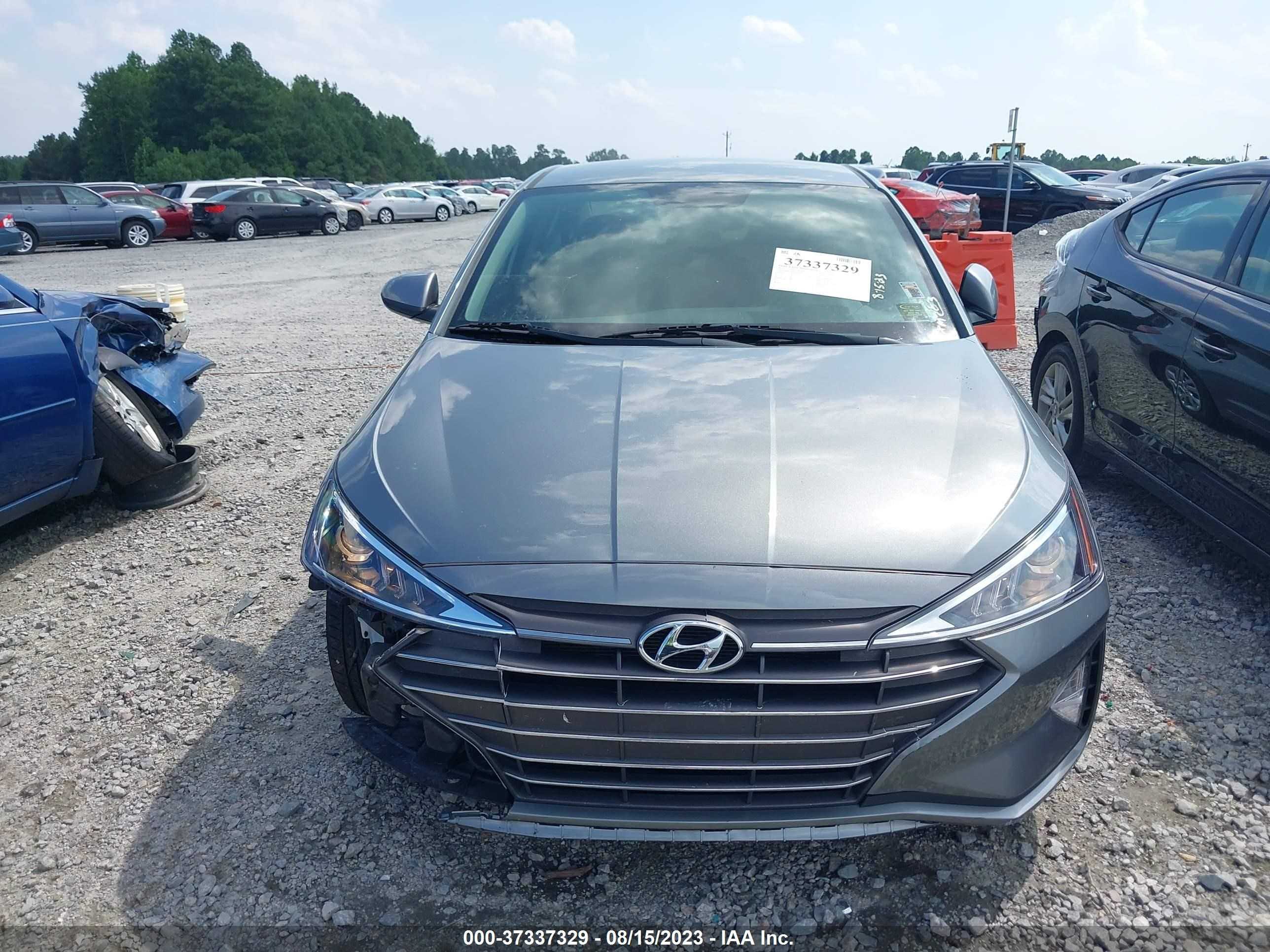 Photo 11 VIN: KMHD74LF7KU789713 - HYUNDAI ELANTRA 